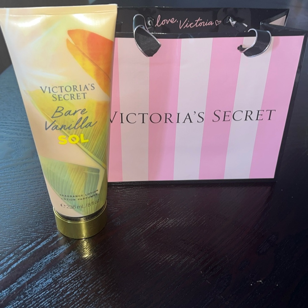 Victoria Secret Bare Vanilla SOL lotion new